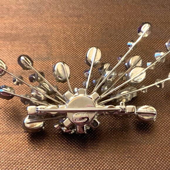 Designer Mid Century Hattie Carnegie Rhinestone Brooch - Signed - Picture 4 of 5